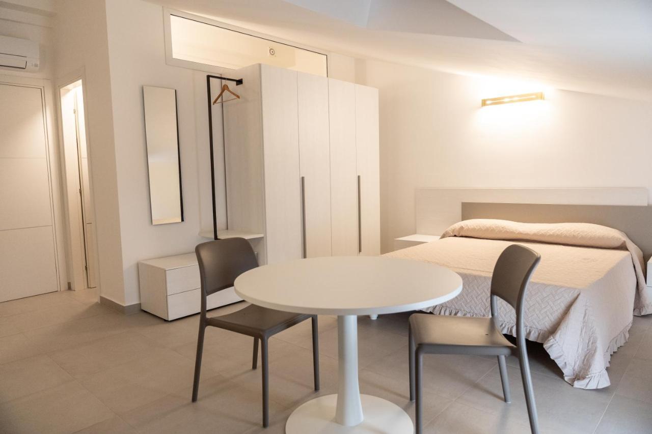 Hotel Il Colle Ferentino Esterno foto